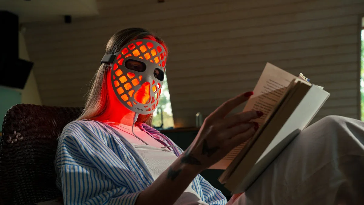 ETERNO LED Face Mask — 4 Wavelengths, Zero Contact by EMR-TEK